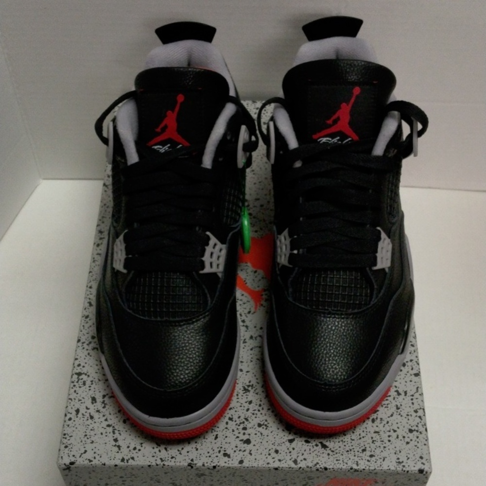 Air Jordan Retro 4